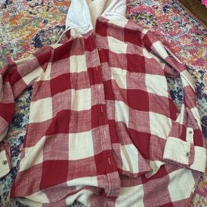 American Eagle Red and Cream Plaid Hooded Shirt